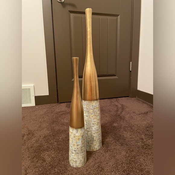 Two Piece Gold Vase Set (NEW) - Picture 1 of 7